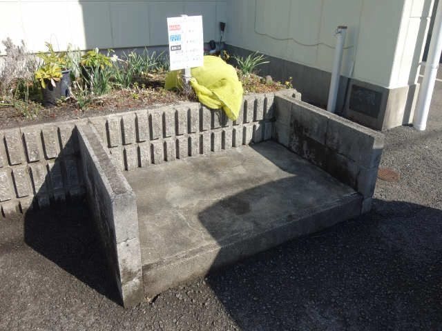 ゴミ置き場