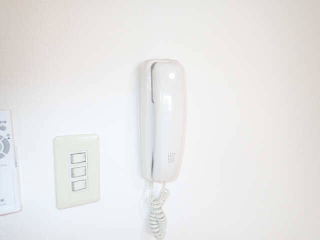 インターホン