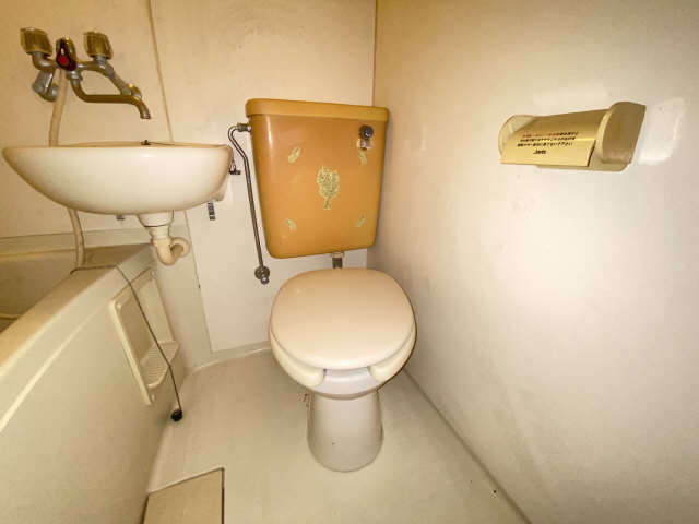 WC