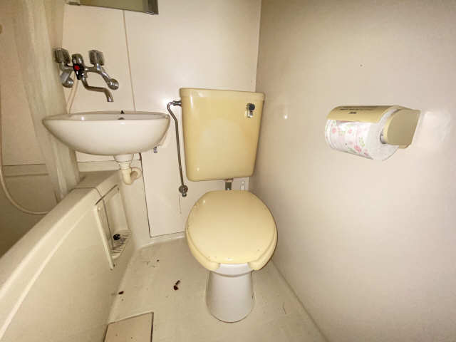 WC