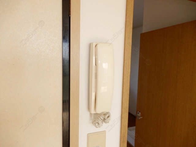 インターホン