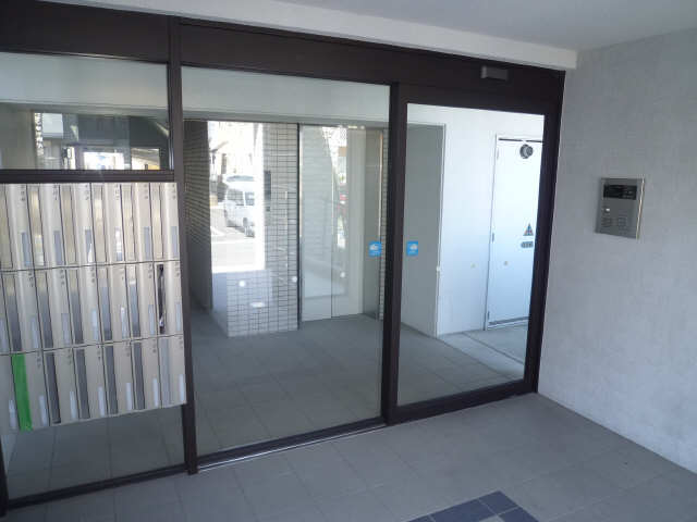 ｵｰﾄﾛｯｸｴﾝﾄﾗﾝｽ