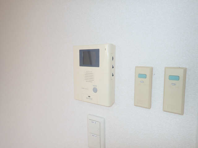 モニター付きインターホン