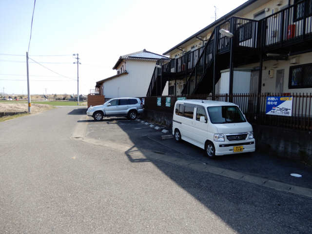 平田コーポラス　Ａ棟 1階 駐車場