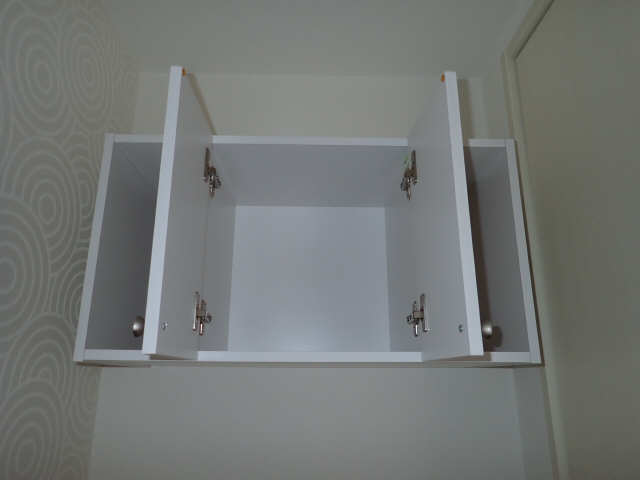 トイレの収納棚