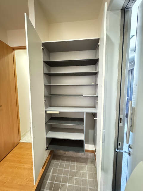 シューズBOX