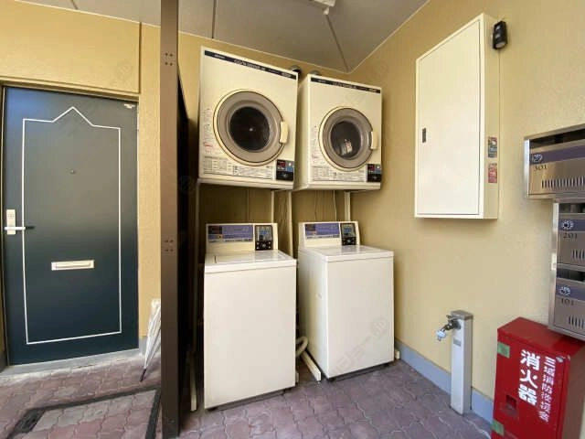 コインランドリー