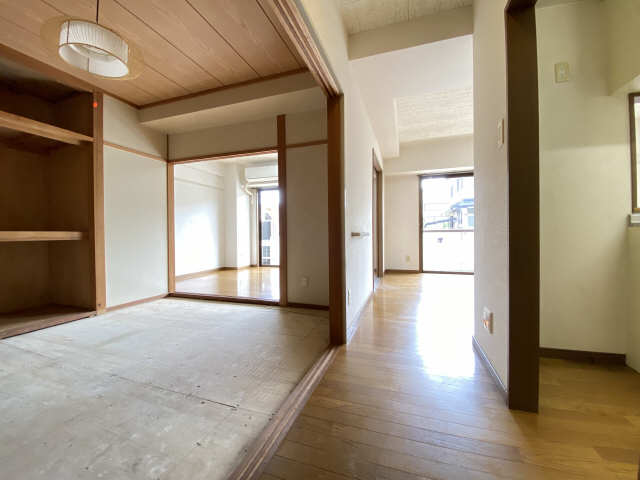 室内