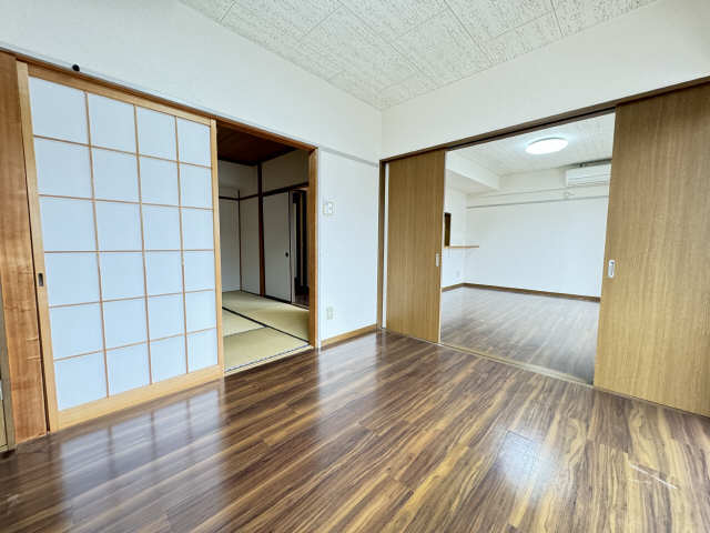 洋室