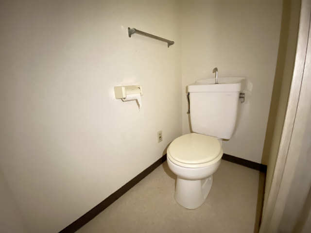 レジデンスＡＺＵＭＡ 3階 WC
