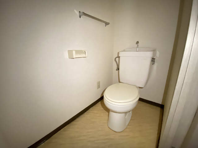 レジデンスＡＺＵＭＡ 4階 WC