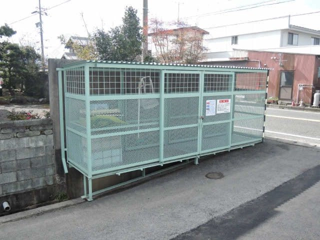 ゴミステーション