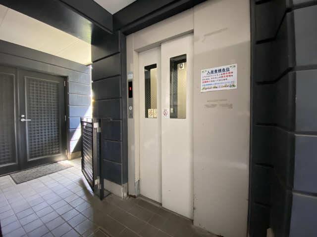 エレベーター