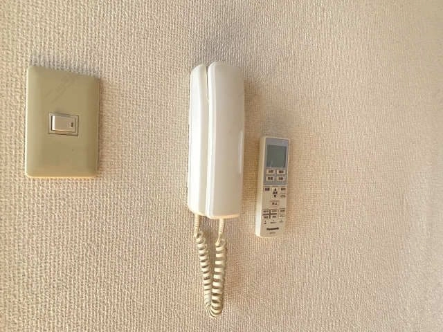 インターホン