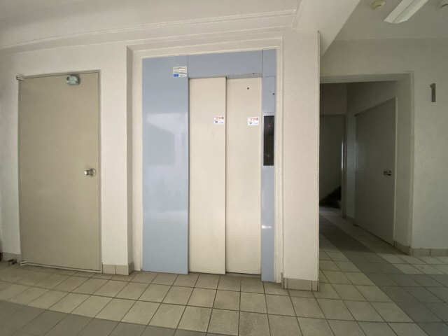 ＣＡＳＡ緑樹館 2階 エレベーター