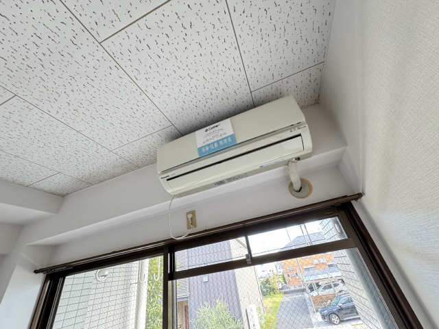 エアコン