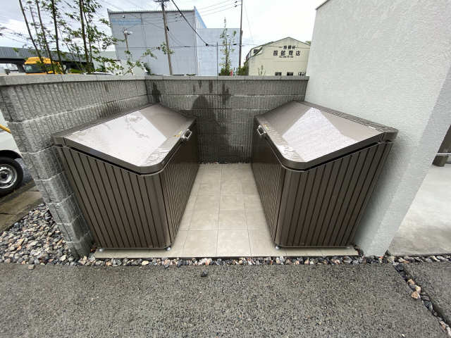 ゴミ置き場