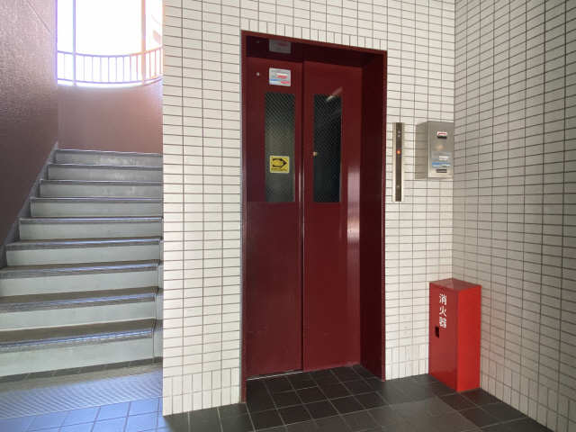 エレベーター