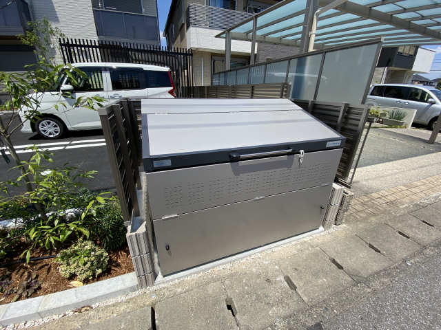 ゴミ置き場