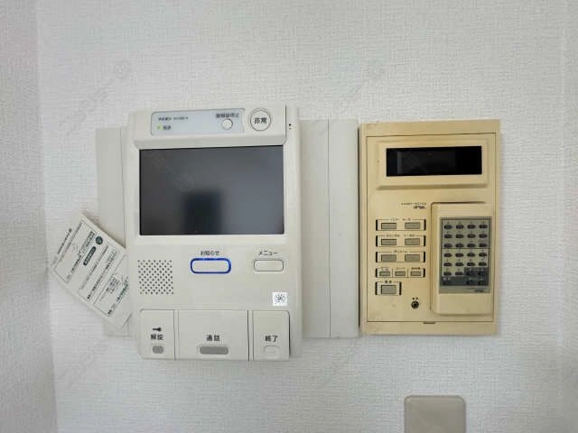 モニター付きインターホン