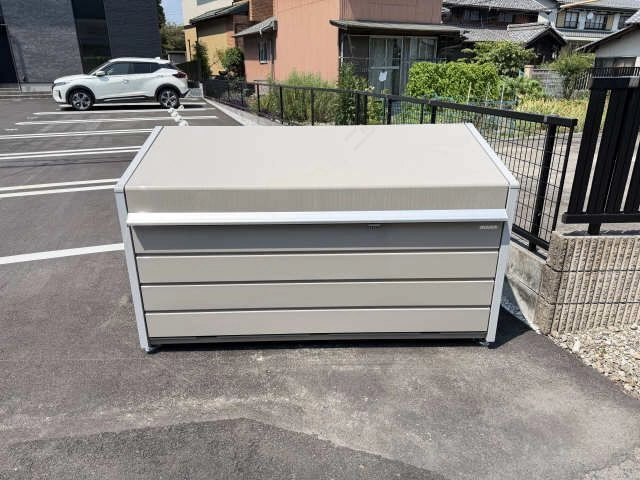 ごみ置き場