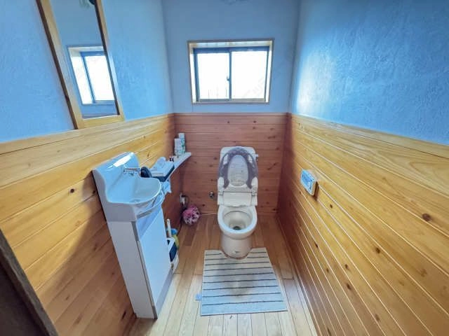 WC