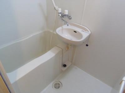 レオパレスコンフォートＢ 2階 浴室