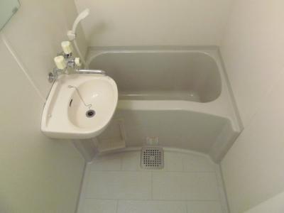 レオパレスプリモ 2階 浴室