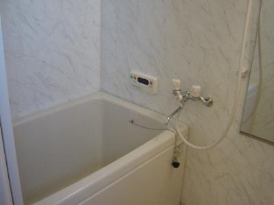 サンライズオクダＡ 1階 浴室