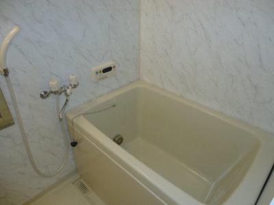 サンライズオクダＡ 1階 浴室