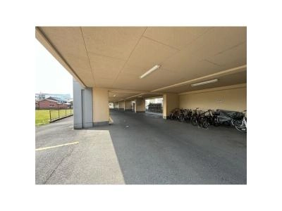  駐車場
