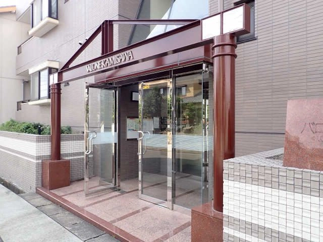 正面玄関