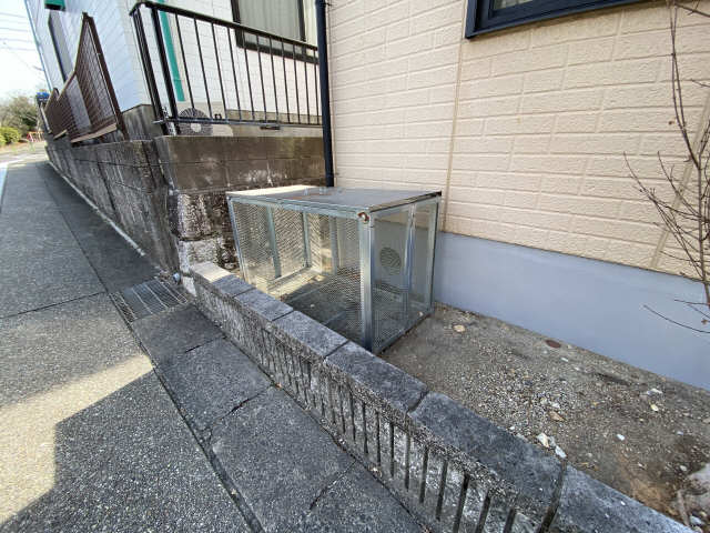 ゴミ箱