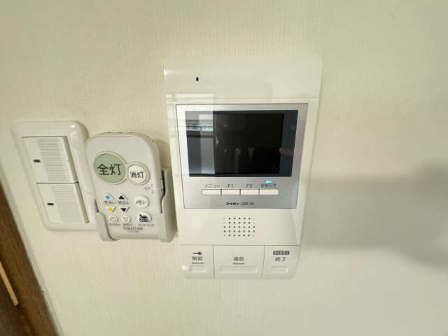モニター付きインターホン
