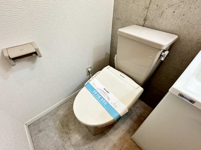 ＡＭＢＥＲ　ＨＯＵＳＥ 7階 WC