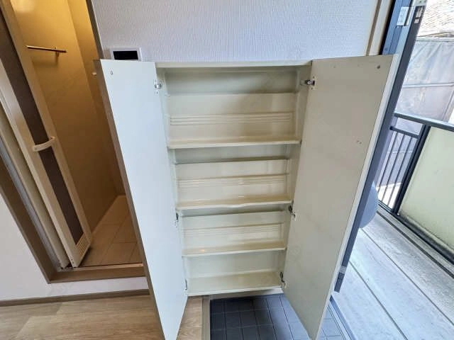 シューズBOX