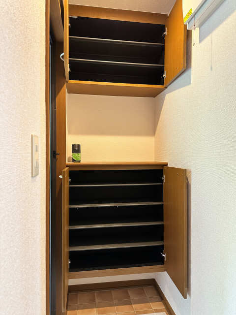 シューズBOX