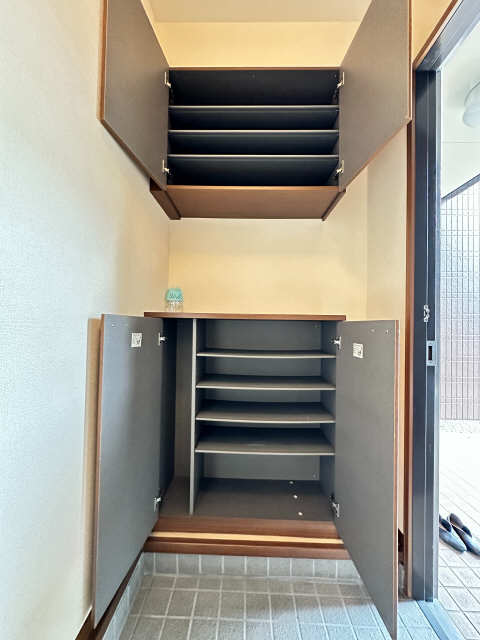 シューズBOX