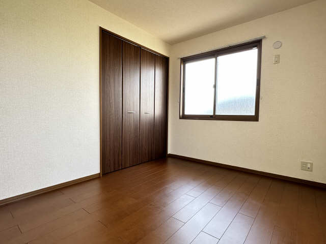 室内（同型）