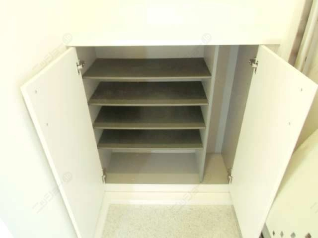 シューズボックス