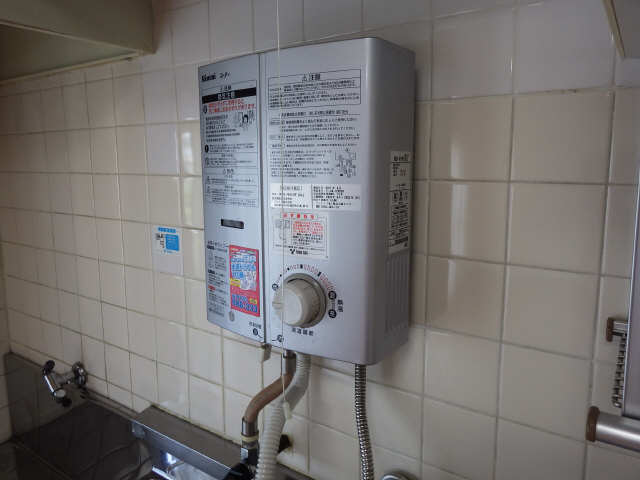 瞬間湯沸し器