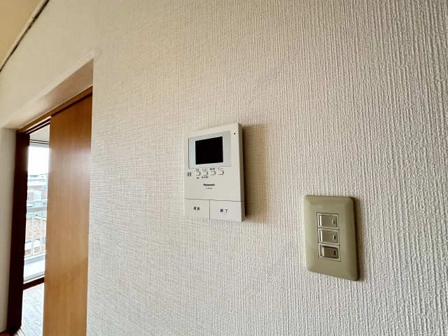 モニター付きインターホン