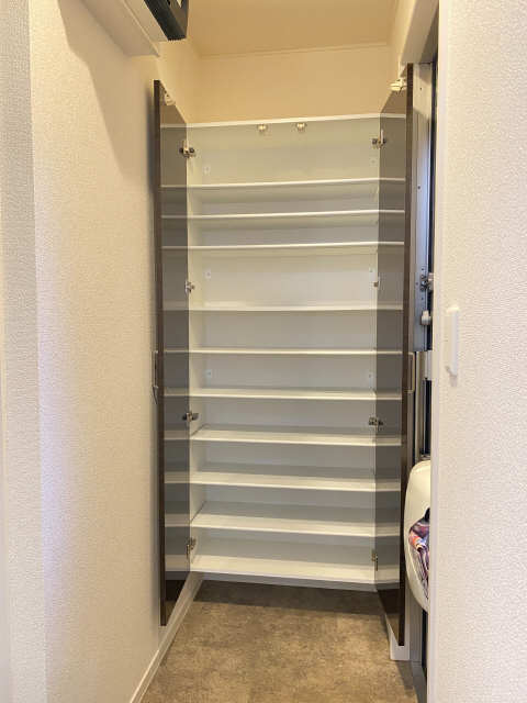 シューズBOX