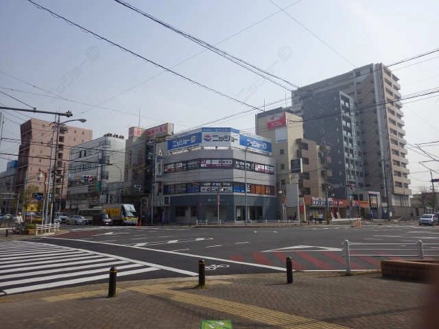 野並駅・  交差点