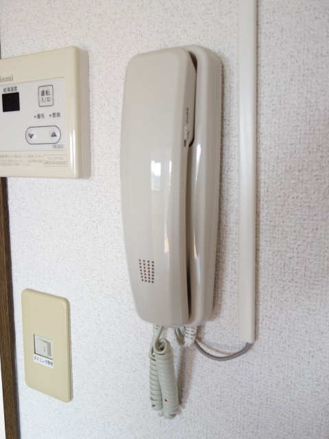 インターホン