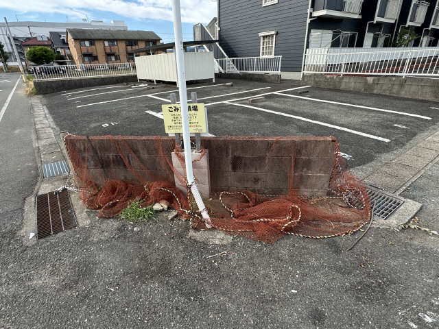 ゴミ置き場