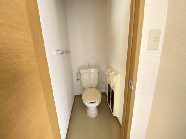 ハイカムールＫ’Ｓ 2階 WC