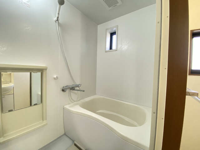 ハイツ熊谷 2階 浴室