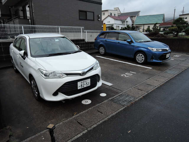 セジュール竹下 1階 駐車場