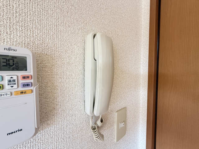 インターホン